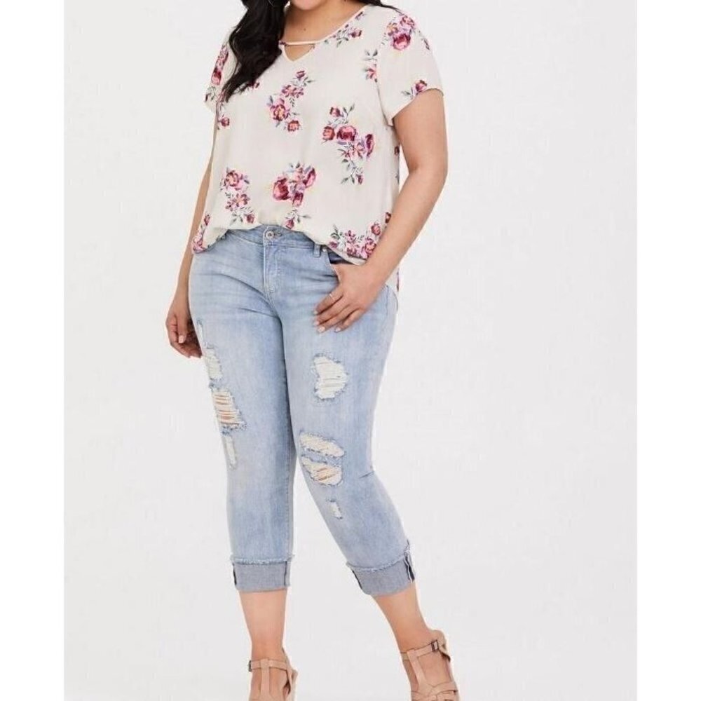 Torrid Top Womens 1X Floral Georgette Keyhole Blouse Short Sleeve Beige